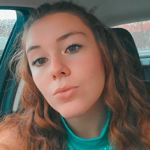 Meet your Posher, Savannah